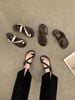 Sandal xẹp mũi tròn quai xỏ ngón quai chéo từ trước ra sau -  MS: SX-25063