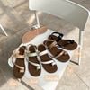 Sandal xẹp mũi tròn quai xỏ ngón quai chéo từ trước ra sau -  MS: SX-25063