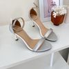 Sandal gót vuông nhỏ mũi tròn quai ngang nhỏ hậu bít - MS: S7-23021