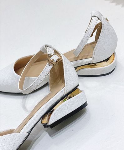  Cao gót 3cm gót viền đồng mũi nhọn hở eo hậu bít cài dây trơn - MS: C3-22006 