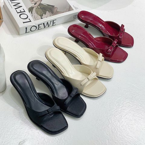  Guốc 4cm gót vuông nhỏ mũi vuông quai ngang khuyết giữa gắn nơ - MS: G4-22007 