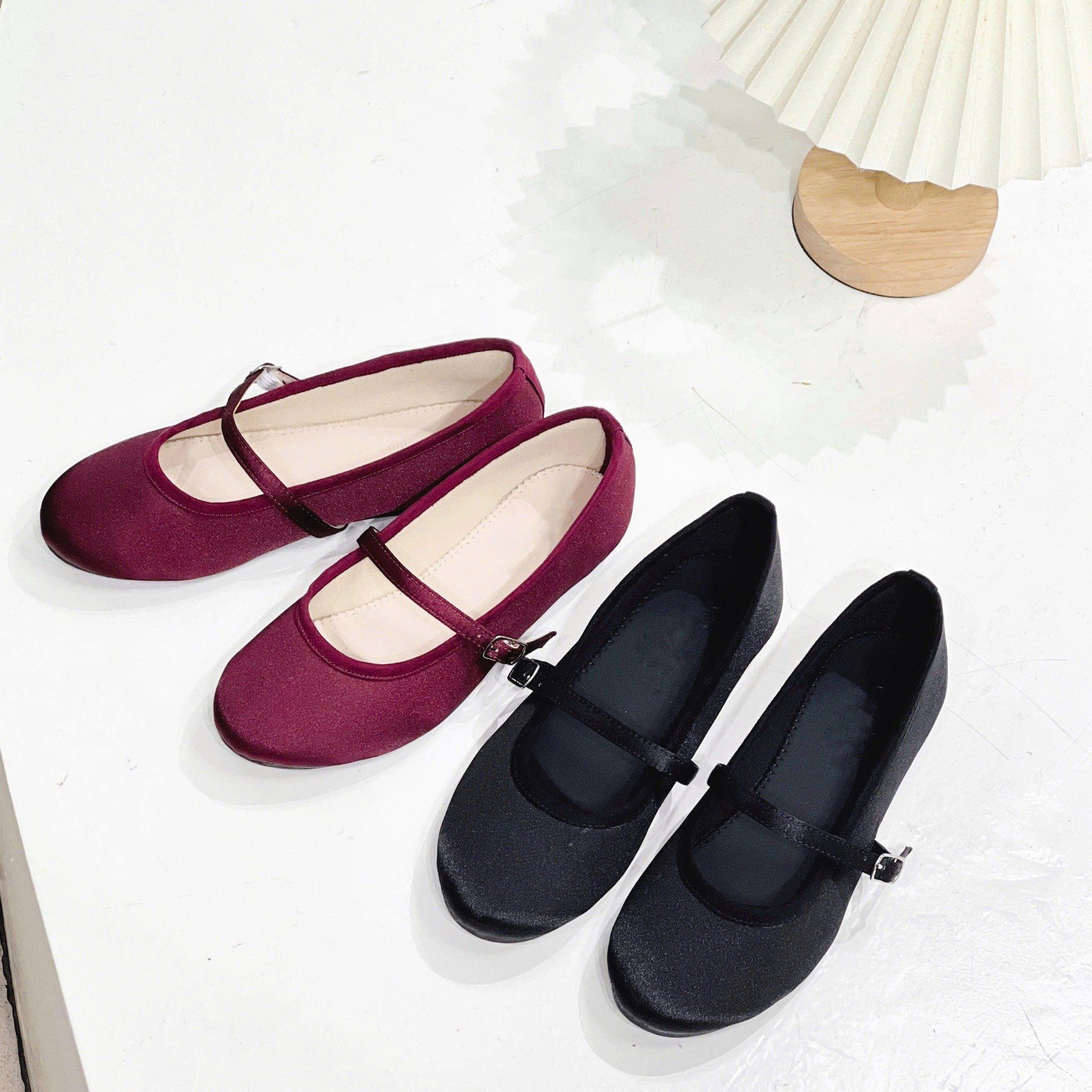 Búp bê mũi tròn phối quai ngang khóa - MS: BBX-10002