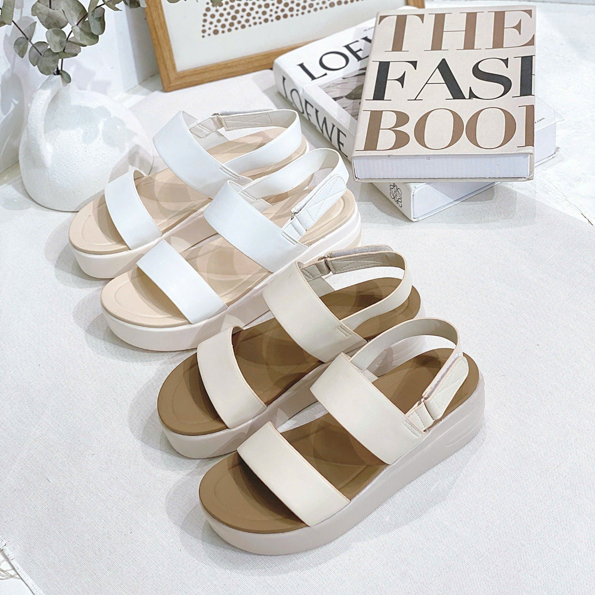 Sandal bánh mì 5cm mũi tròn 2 quai ngang - MS: S5-10009