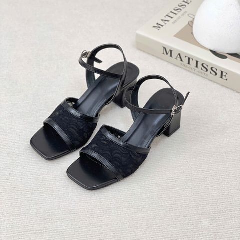  Sandal 5cm gót vuông mũi vuông quai ngang ren viền si - MS: S5-23048 