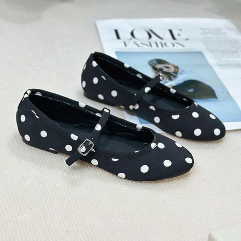  Búp bê đế pháp mũi tròn phối quai ngang khóa vải chấm bi - MS: BBX-10003 