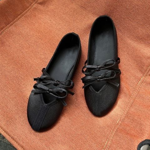  Búp bê mũi tròn phối 2 quai thắt nơ - MS: BBX-10004 