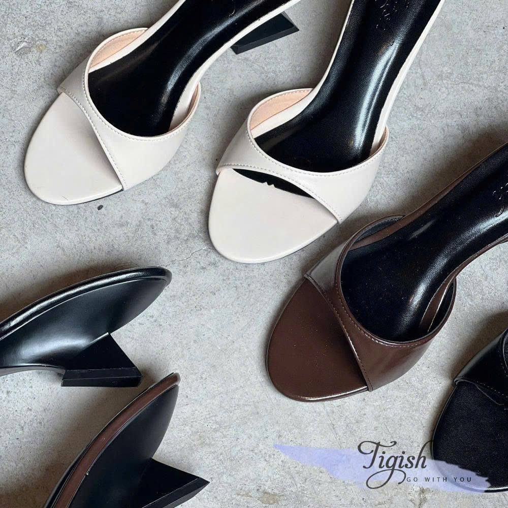 Xuồng 5cm gót cách điệu mũi tròn quai ngang khuyết giữa - MS: X5-23021