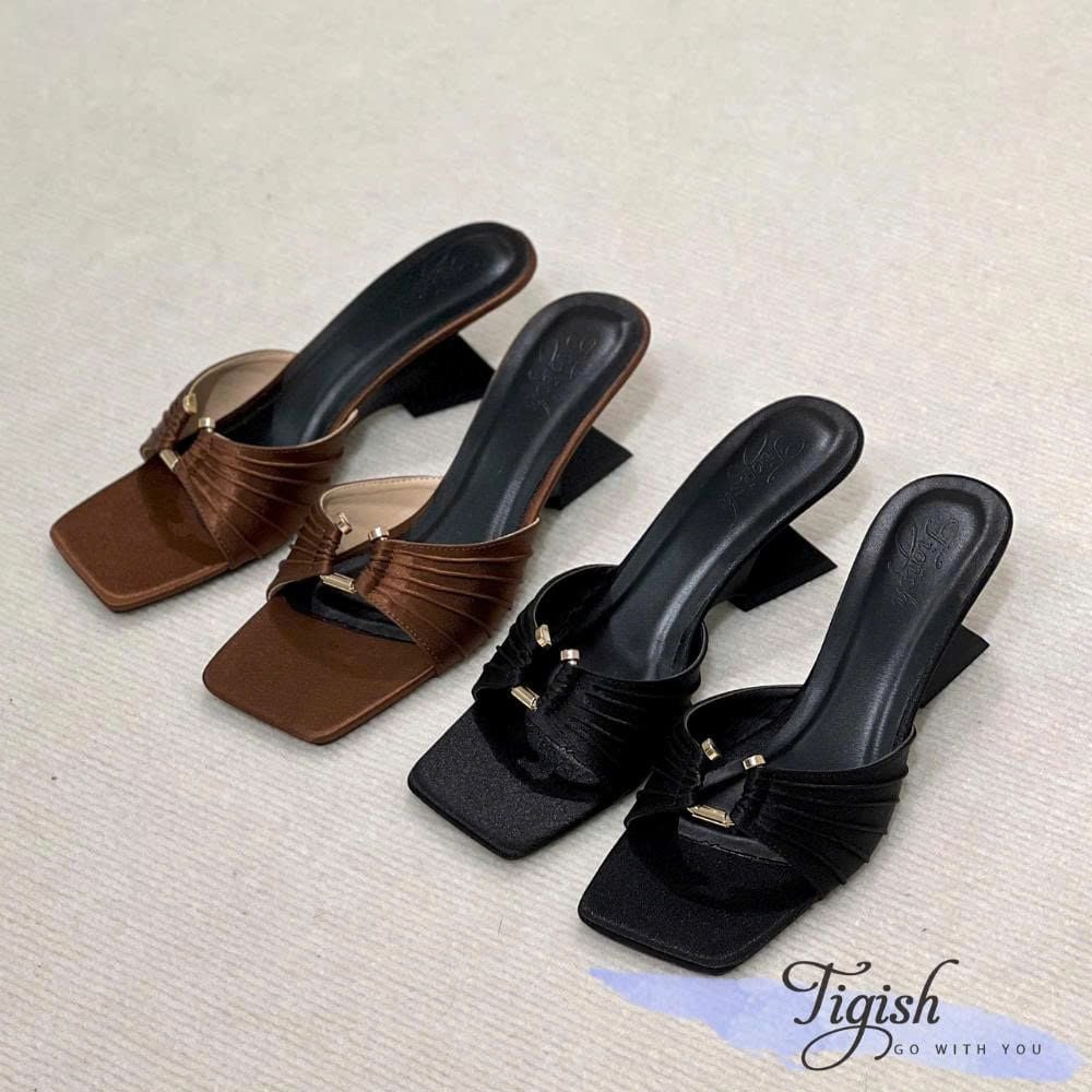 Xuồng 5cm gót cách điệu mũi vuông quai xếp ly luồn khóa - MS: X5-23020