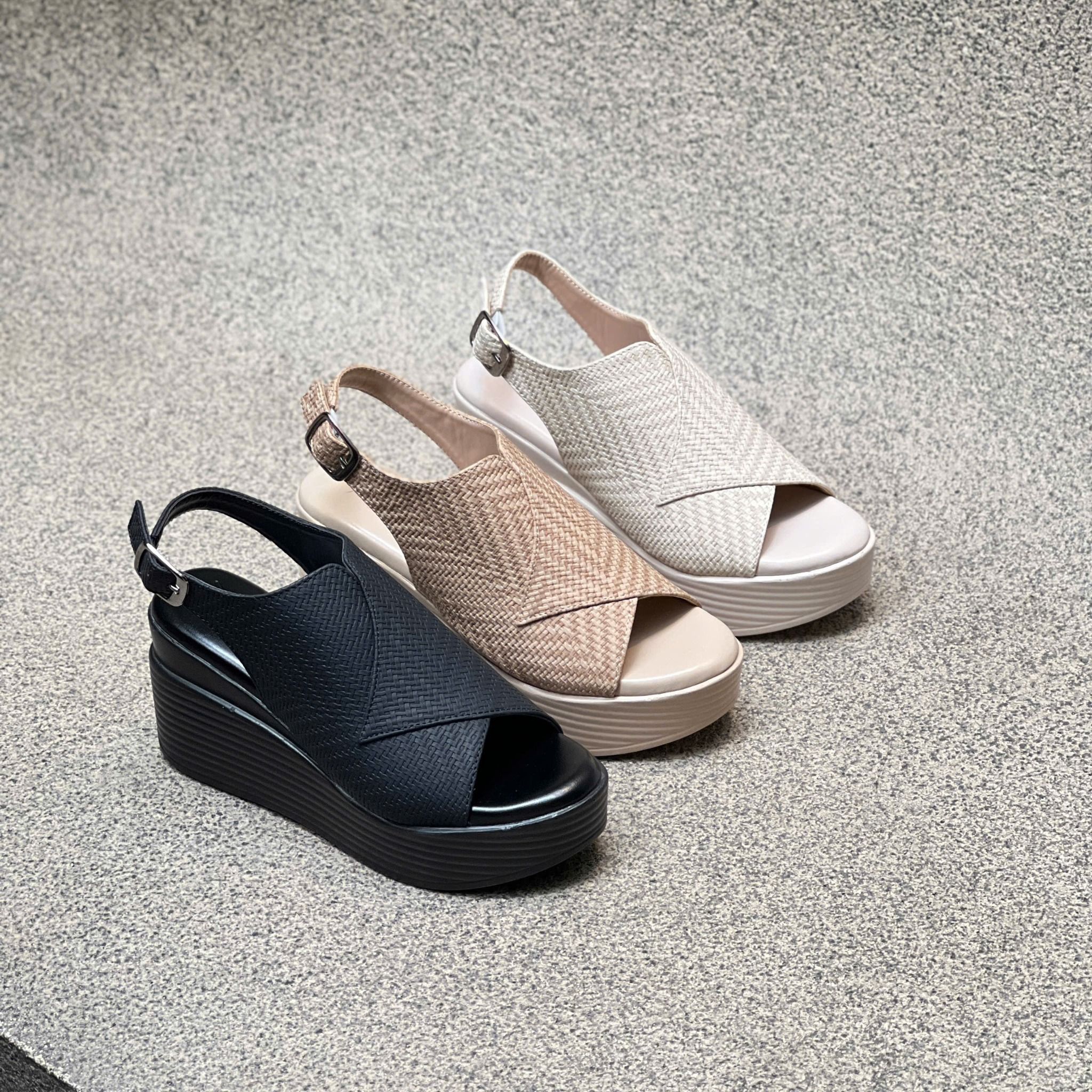 Sandal xuồng 7cm mũi tròn 2 quai chéo lớn - MS: S7-58003