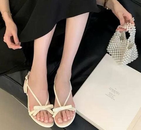  Sandal 3cm gót trụ mũi bầu quai ngang gắn nơ nối hậu khóa - MS: S3-23002 