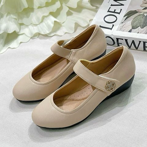  Búp bê đế xuồng mũi tròn phối quai ngang gắn đá may viền chỉ - BDX-59012 