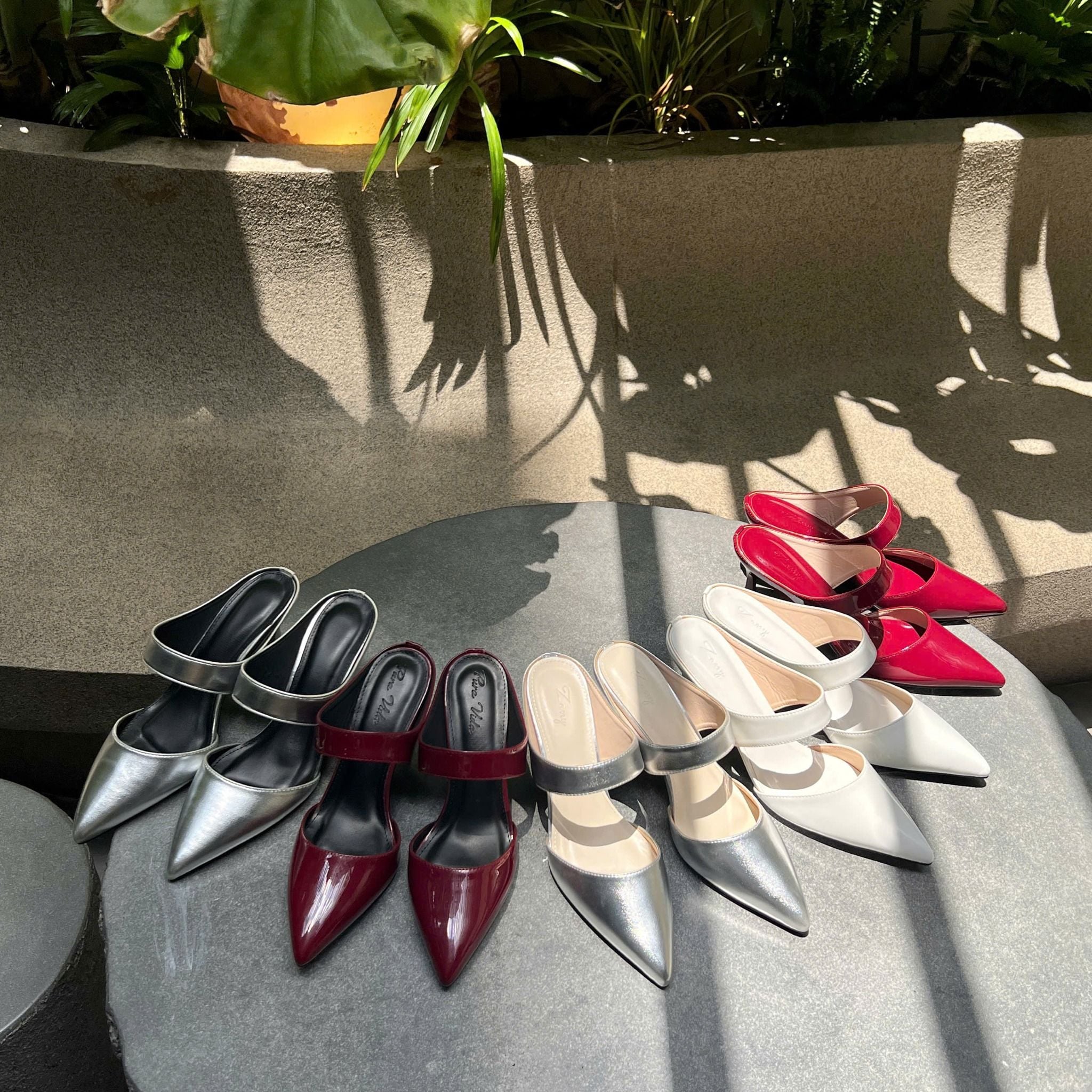 Sục 7cm gót vuông nhỏ mũi nhọn phối quai ngang - MS: C7-10019