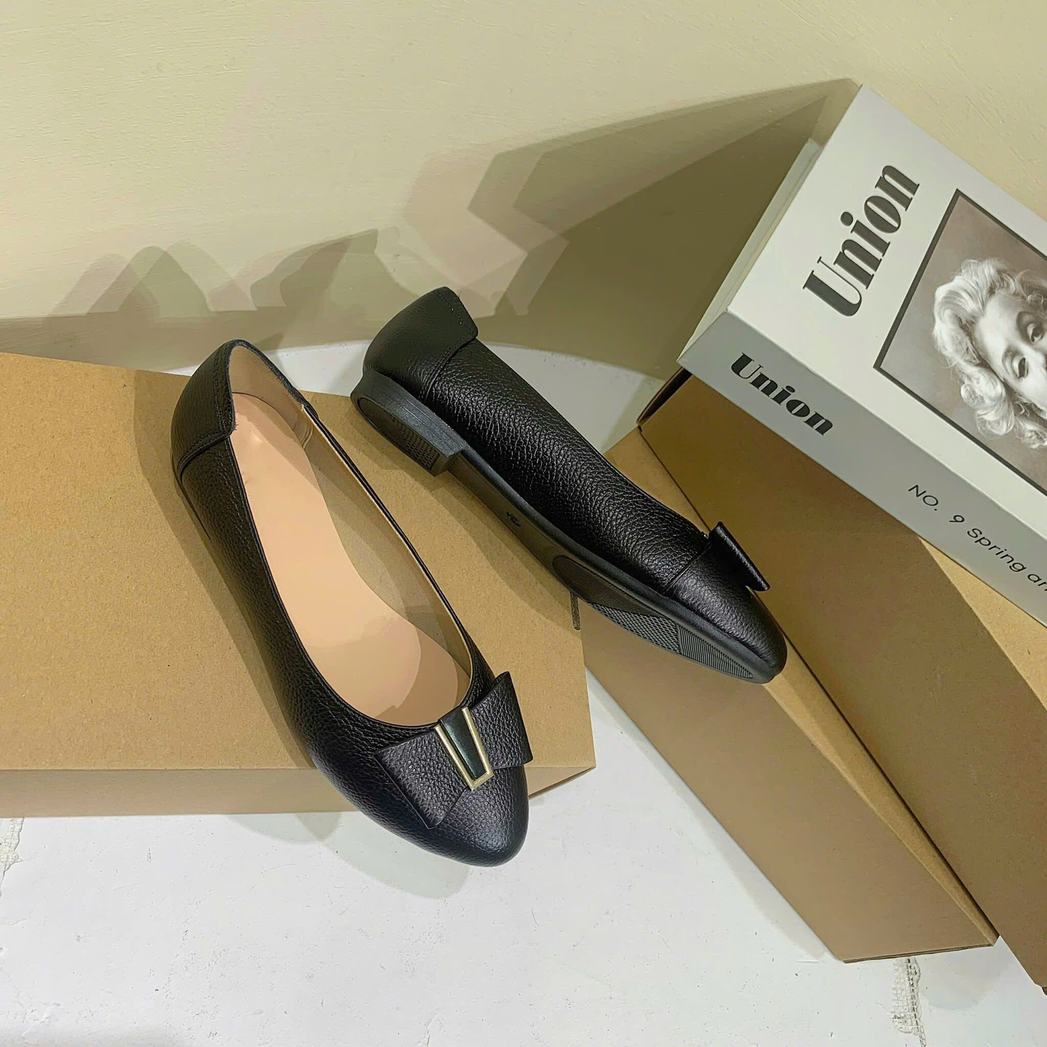 Búp bê mũi nhọn nơ cánh phối khóa đen - MS: BBX-59015