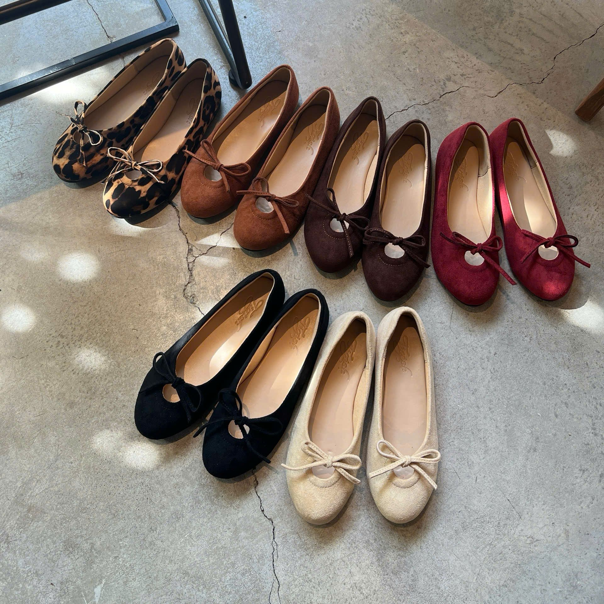 Búp bê mũi tròn khoét giữa thắt nơ - MS: BBX-01035