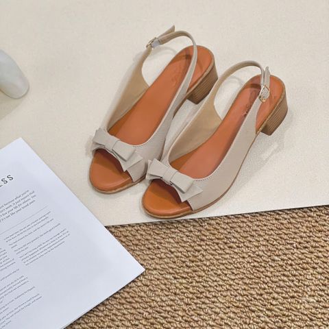  Sandal da 3cm gót vuông vân gỗ mũi tròn quai khuyết giữa gắn nơ liền hậu khóa - MS: S3-01023 