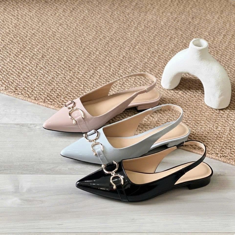 Cao gót 1cm mũi vuông nhỏ cổ tim phối quai ngang khóa cài - MS: C1-22007