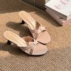 Guốc 7cm gót vuông nhỏ mũi tròn quai ngang khuyết eo gắn nơ - MS: G7-23023