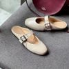 Dép sục mũi tròn quai ngang khóa cài đinh tán - MS: DX-01077