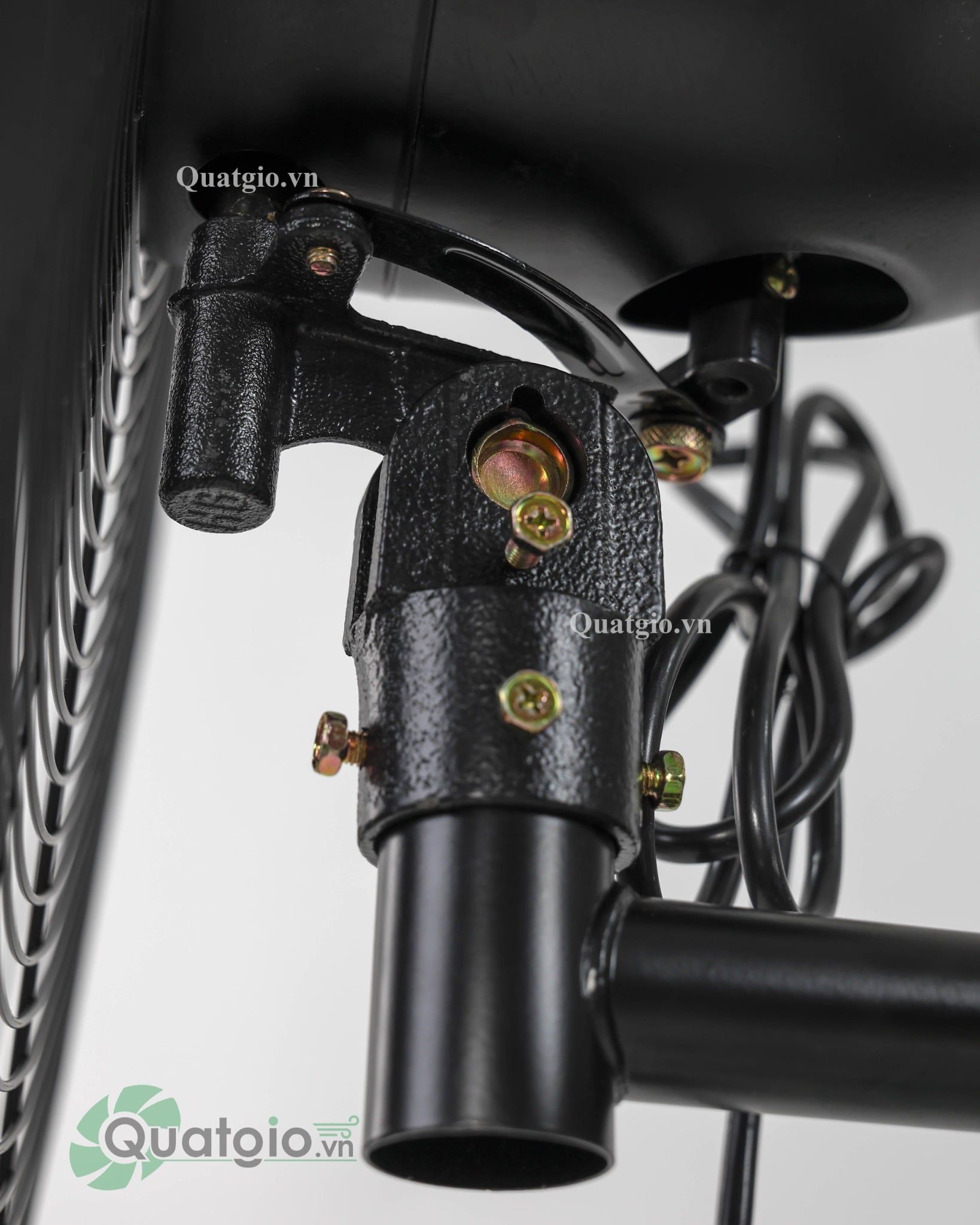 Quạt treo công nghiệp Efan EF-E65-3 - 150W
