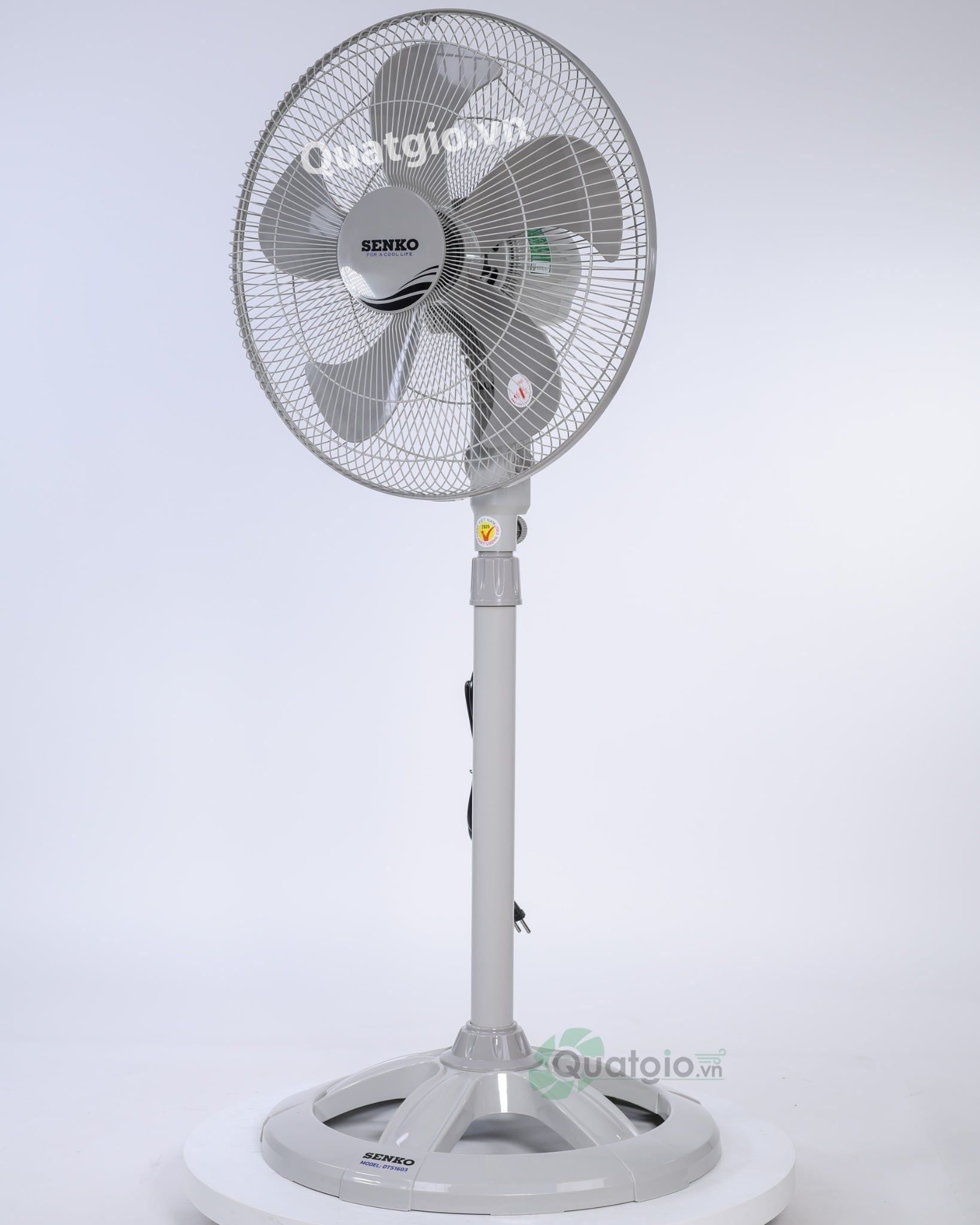 Quạt đứng Senko DTS1603 - 60W - (Đen cam/Kem nâu)