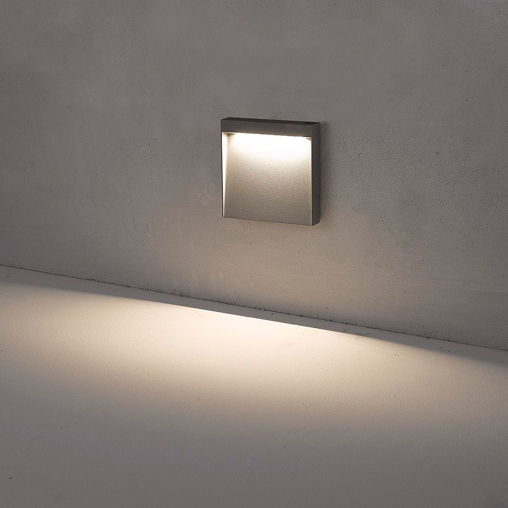 Đèn LED chiếu chân lắp nổi NSL1713 Nanoco cho cầu thang, lối đi