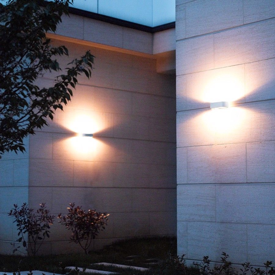 Đèn gắn tường ngoài trời LED Nanoco NBL2721 7W IP54