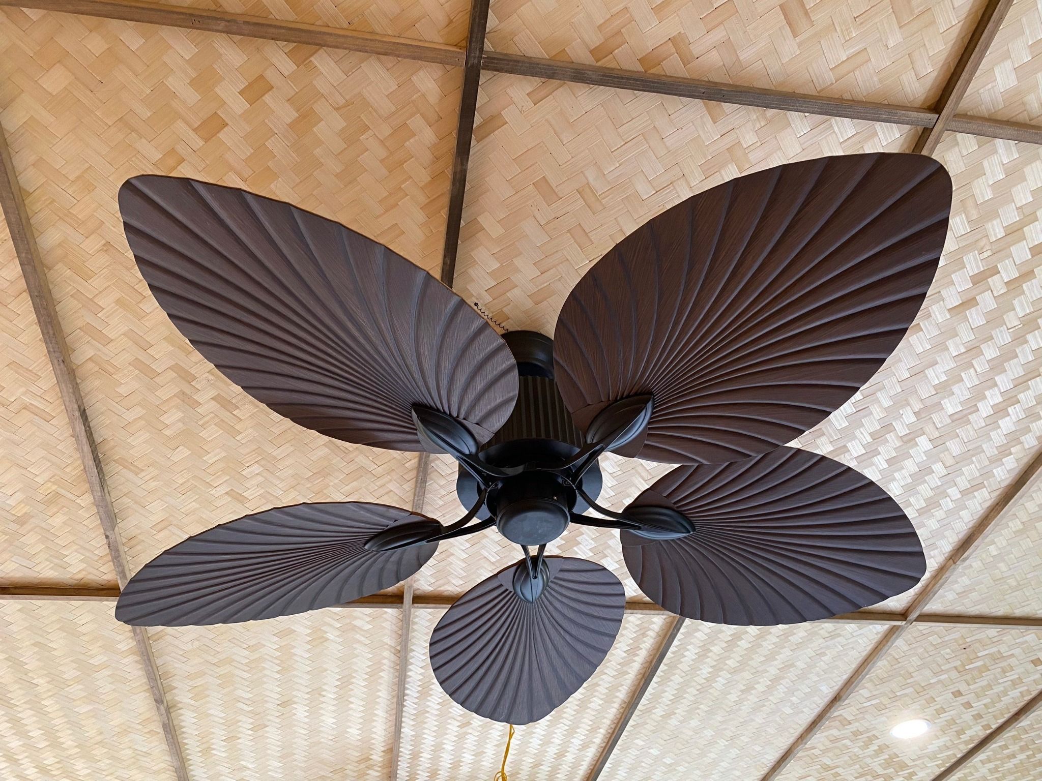Quạt trần cánh lá cổ điển 52YY-709 - 1320mm