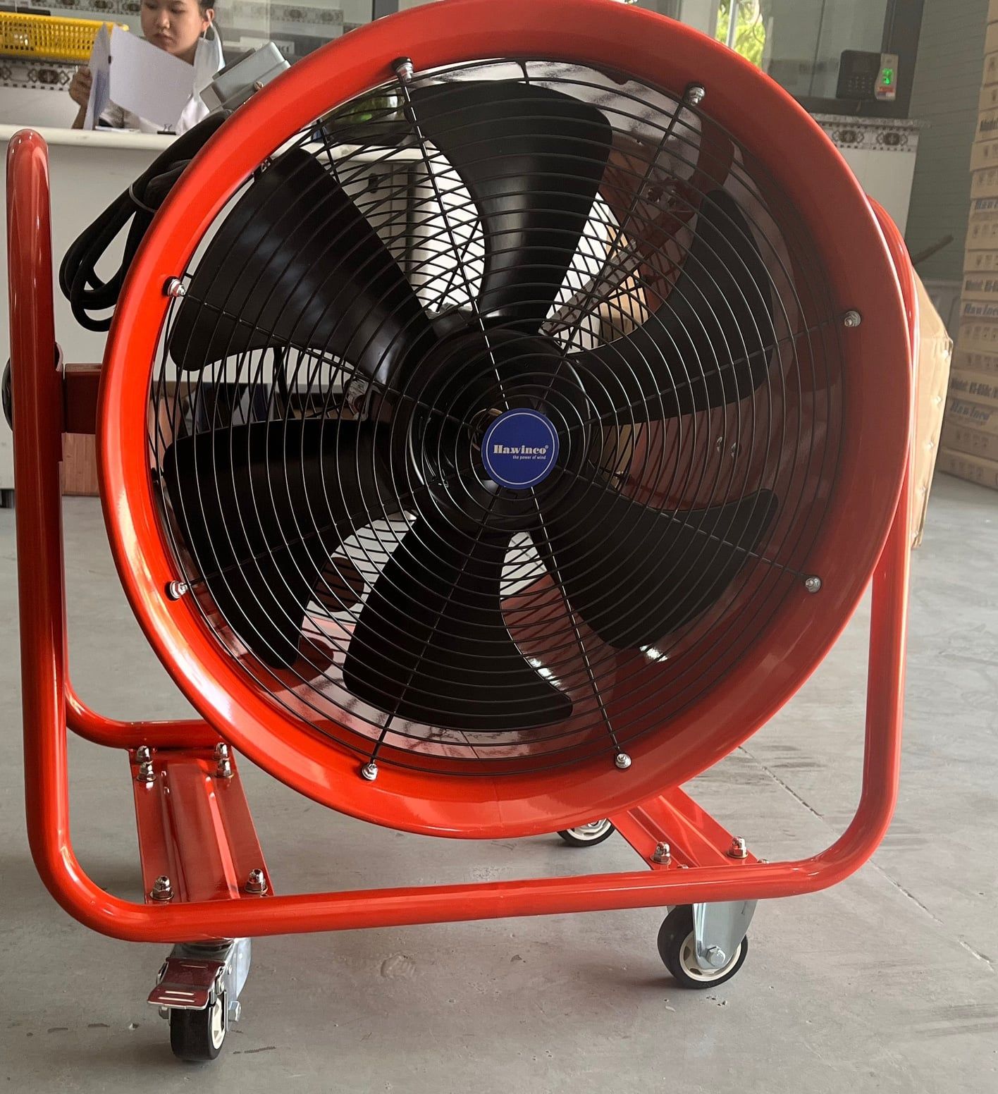 Quạt tròn xách tay Hawinco HST-50