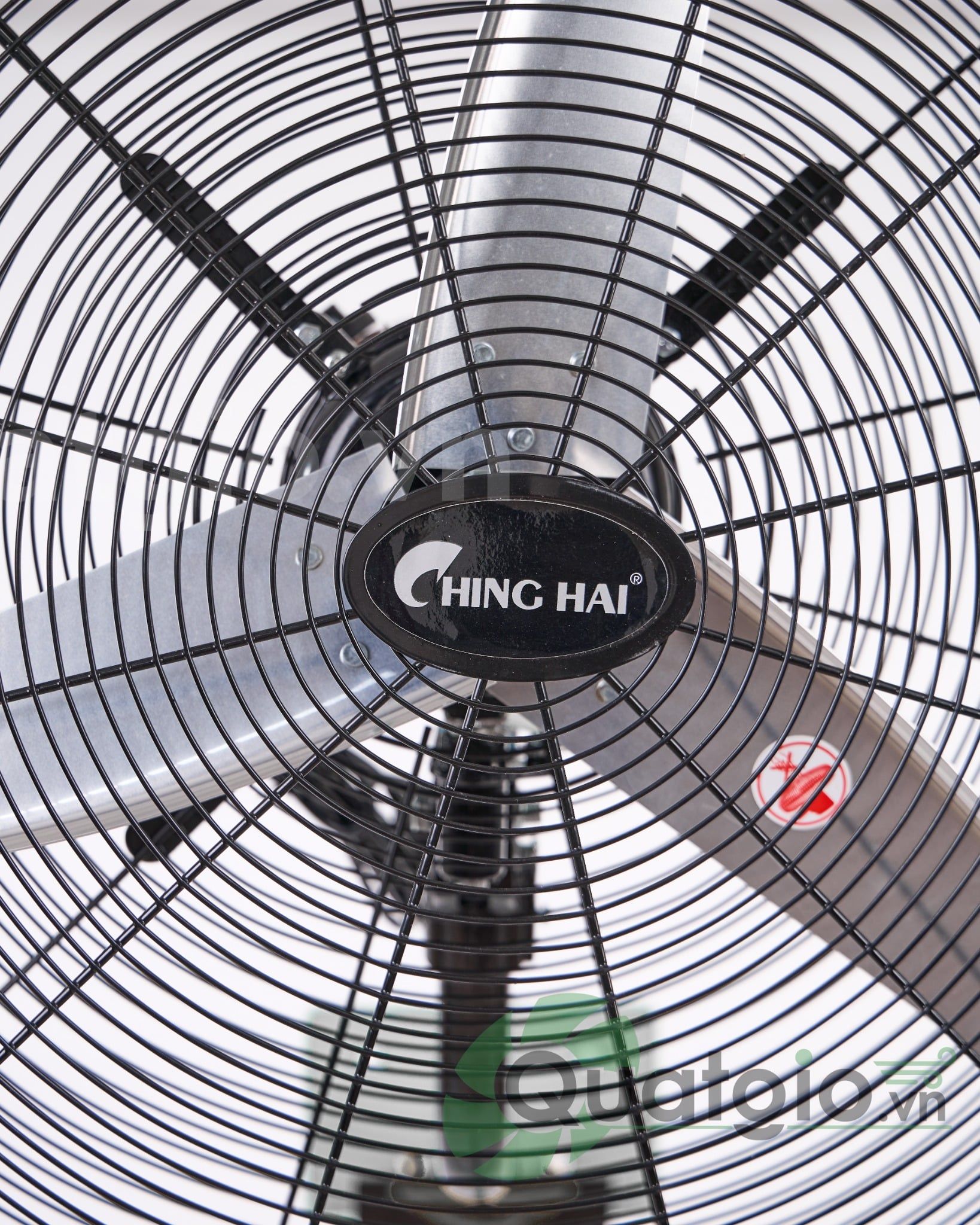 Quạt treo công nghiệp Ching Hai W24-3T (172w) - sải cánh 60 cm