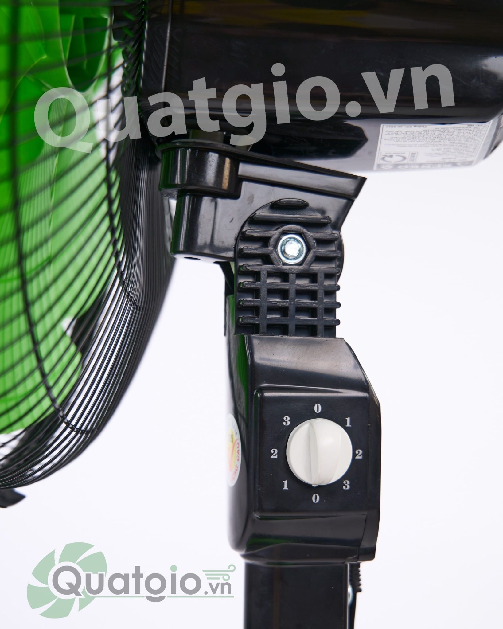 [Hỏa tốc] Quạt đứng SENKO DTS1601 65w - Nút vặn