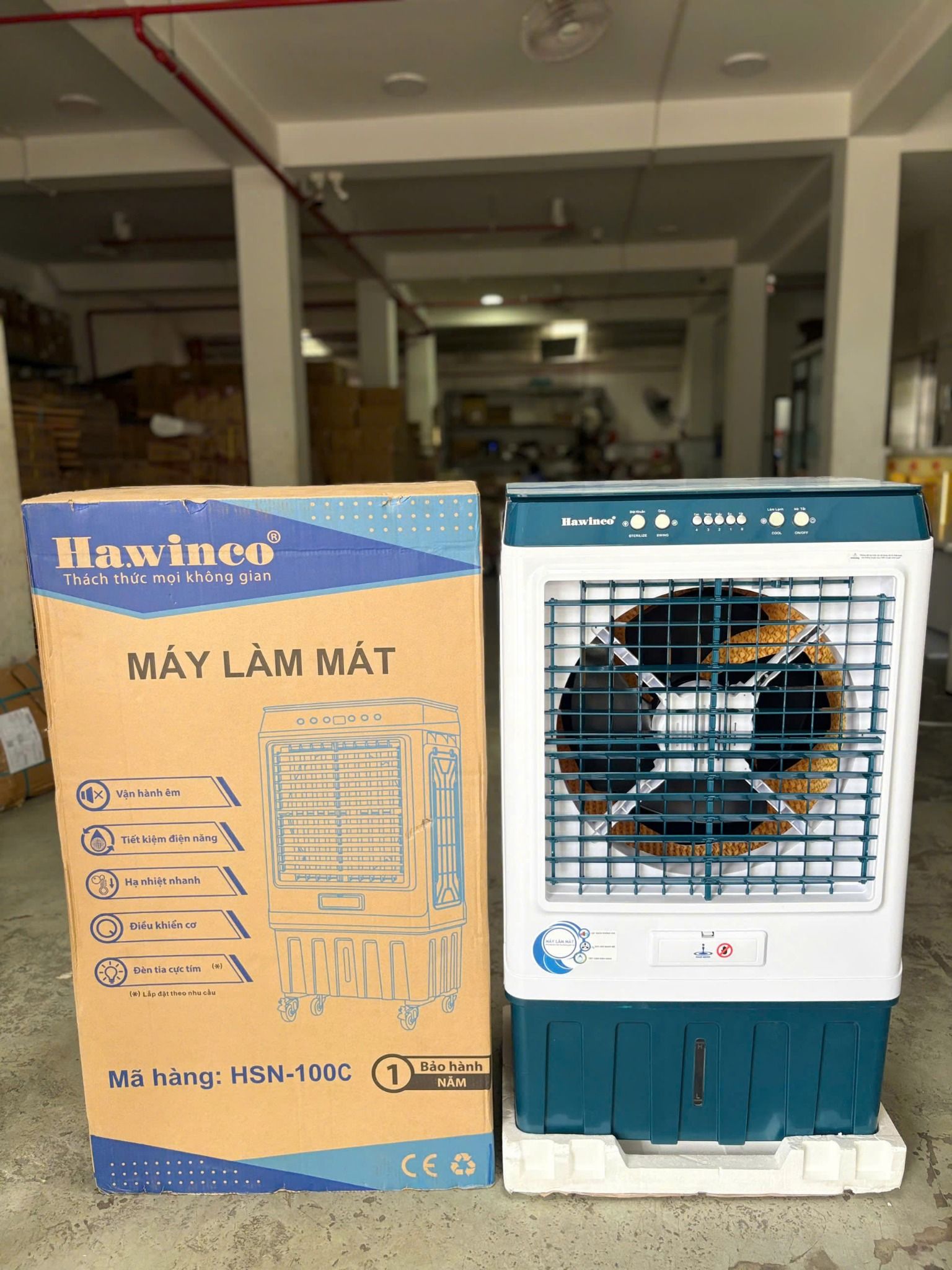 Quạt làm mát hơi nước điều hòa Hawin HSN100C - 400w - 65L