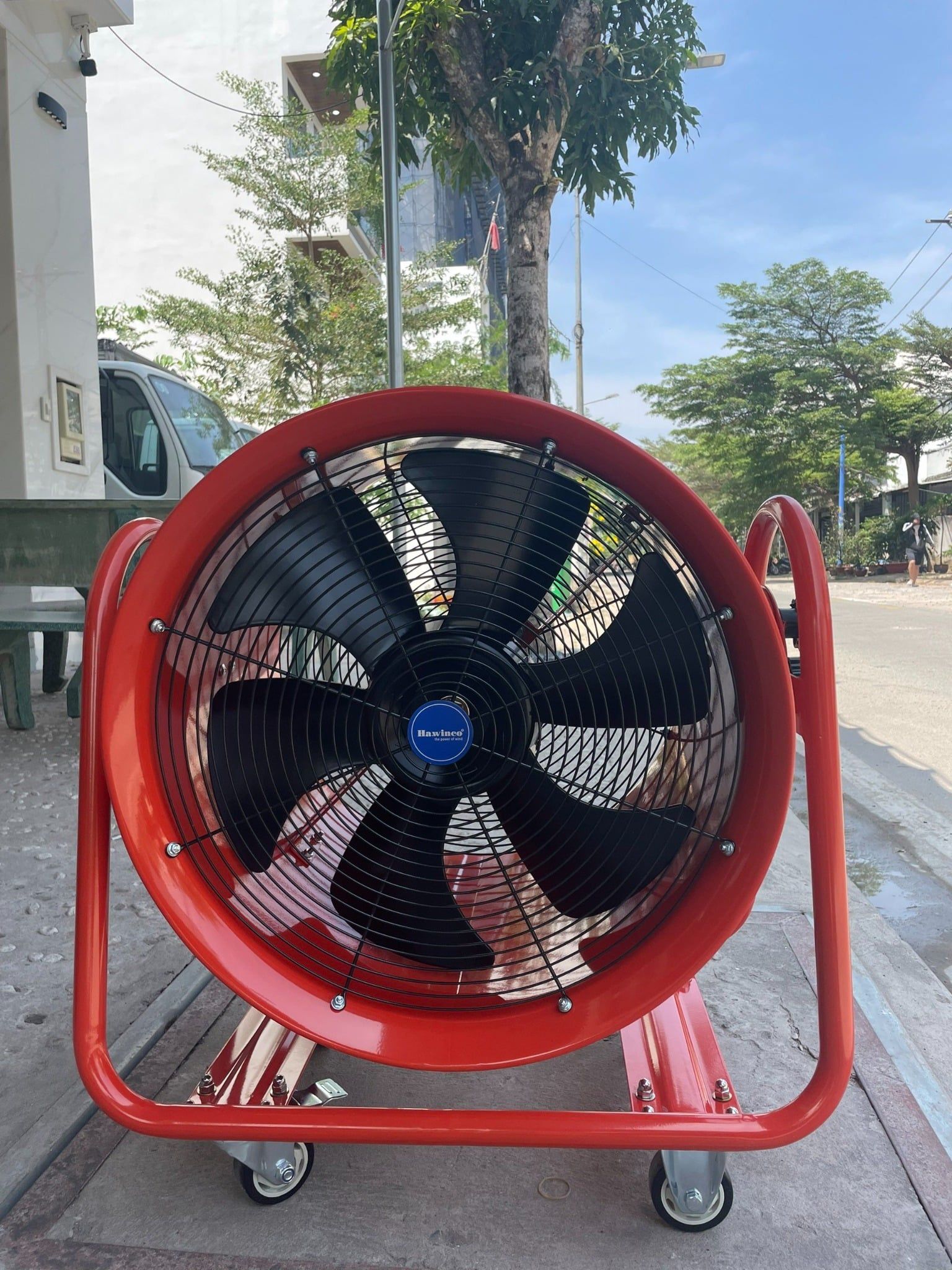 Quạt tròn xách tay Hawinco HST-50