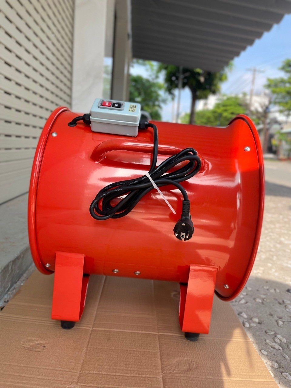 Quạt tròn xách tay Hawinco HST-40 / HST-45