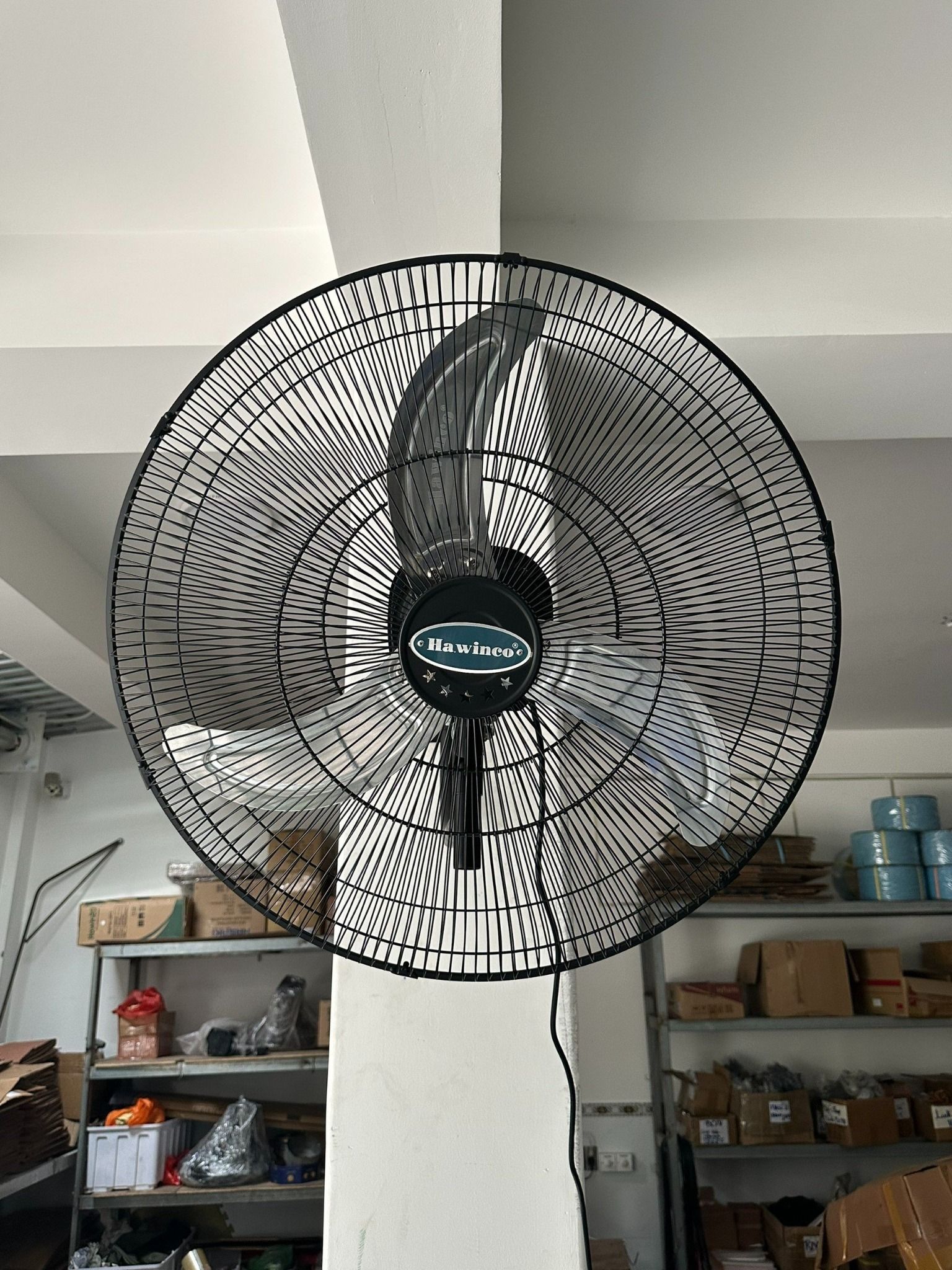 Quạt treo công nghiệp Hawin HW-750DC sải cánh 75cm - 275W (Có Remote)