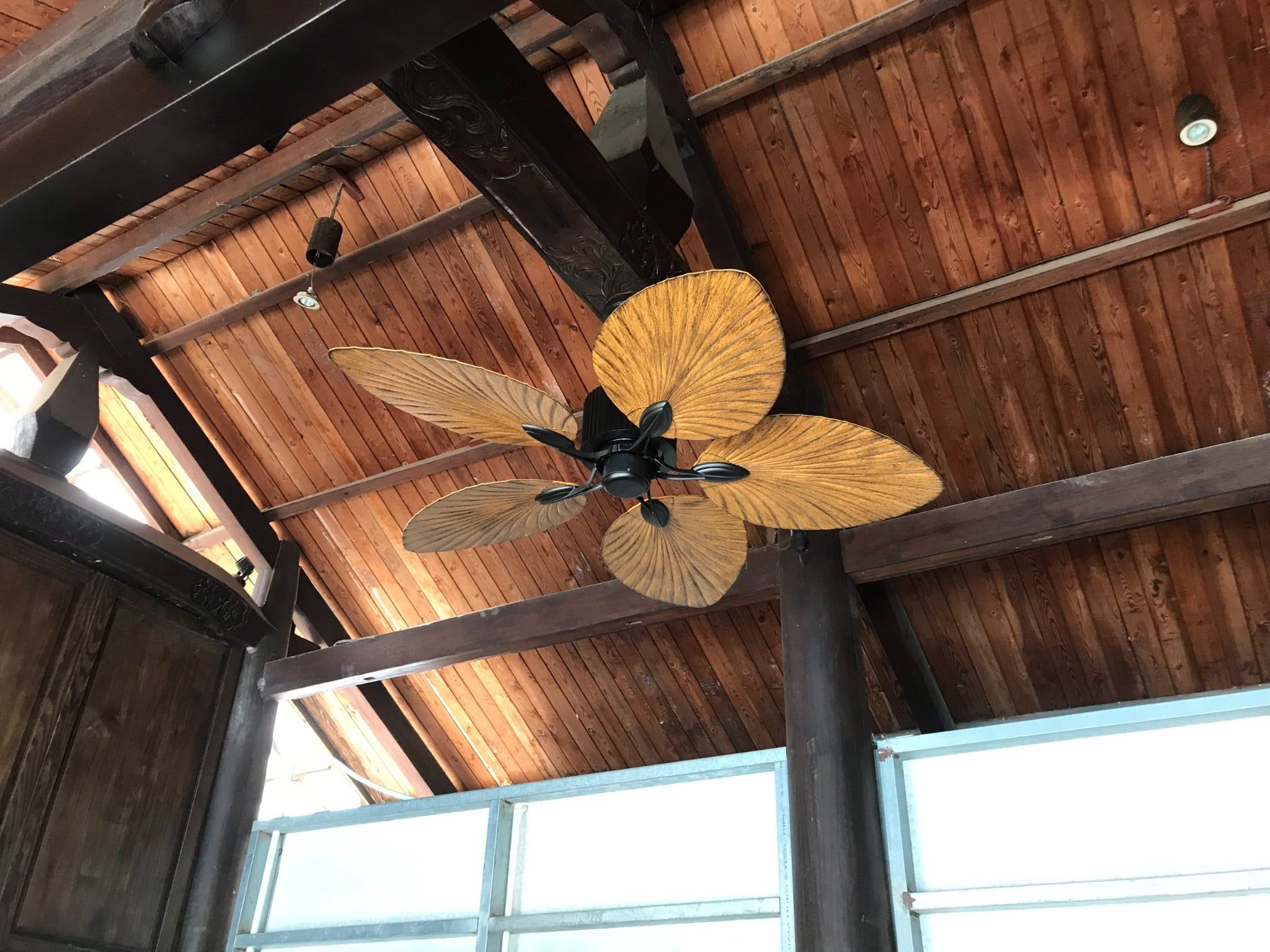 Quạt trần cánh lá cổ điển 52YY-709 - 1320mm