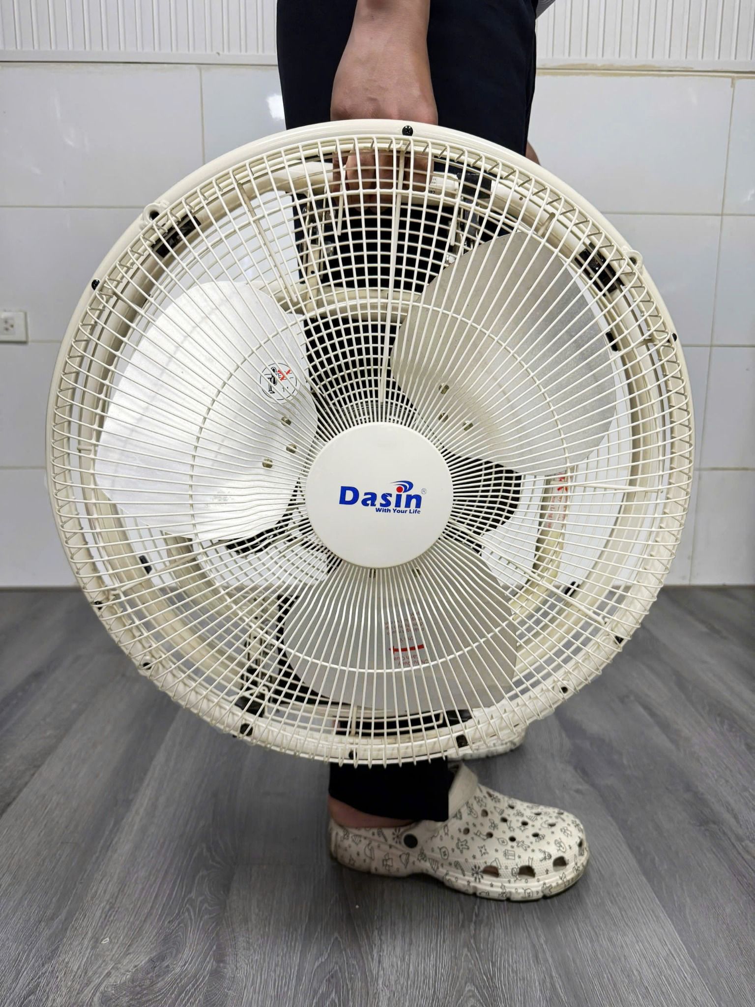 Quạt xếp Dasin DFF-1845A - 76w