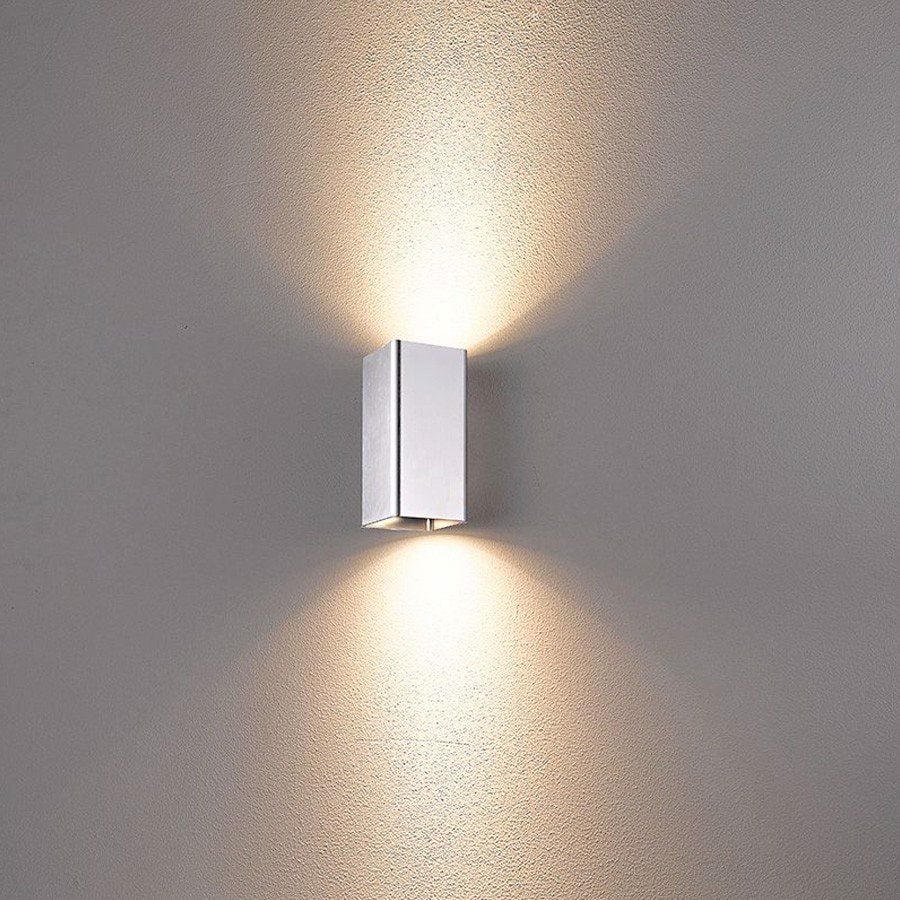 Đèn gắn tường ngoài trời LED Nanoco NBL2851/2581-6 14W IP54