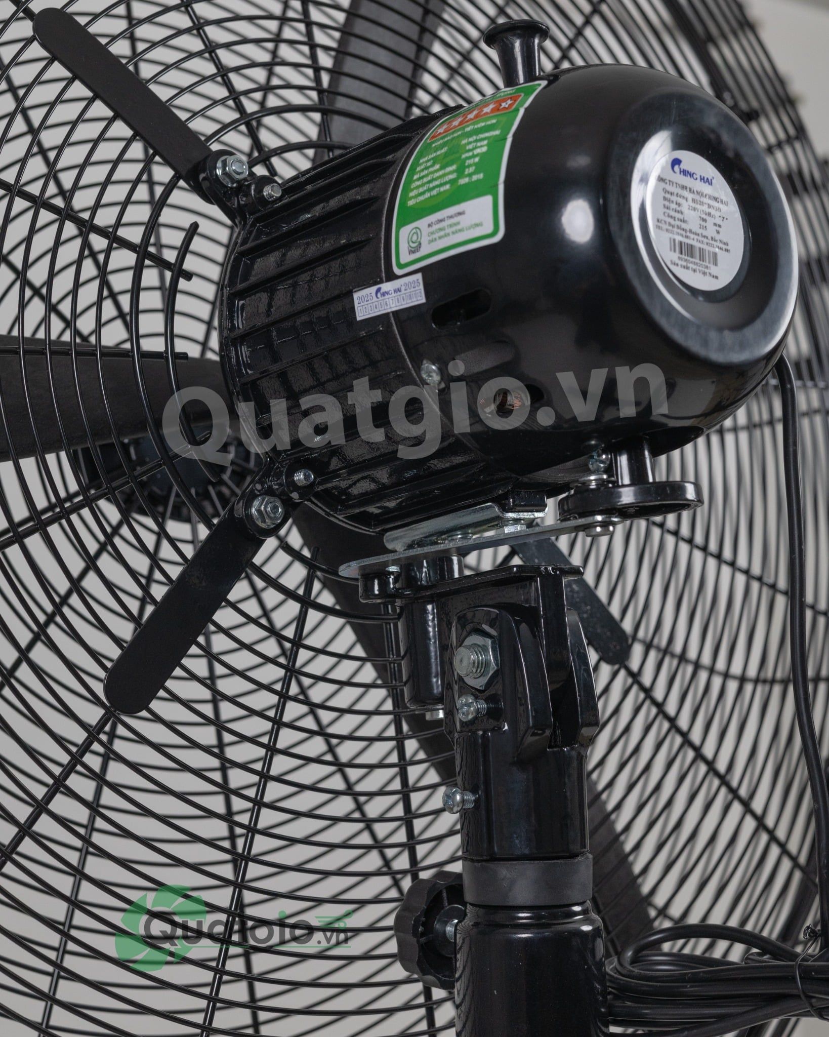 Quạt đứng công nghiệp ChingHai HS28-ĐN3Đ Cánh 70cm - 215w