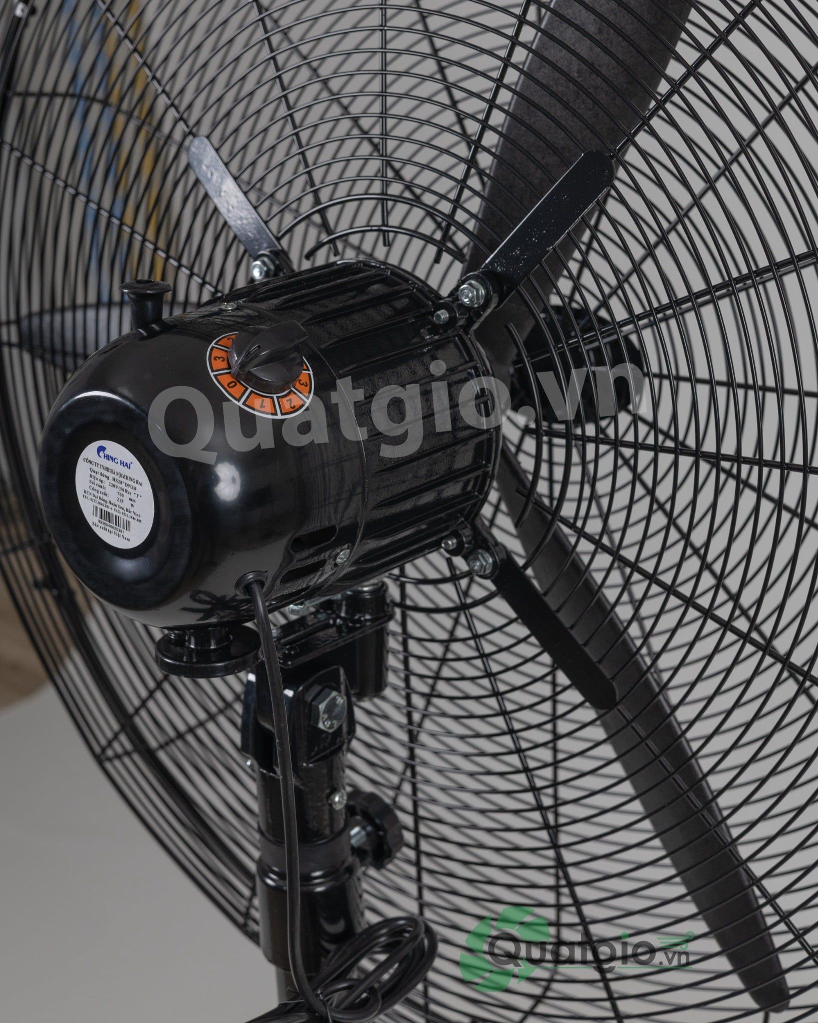 Quạt đứng công nghiệp ChingHai HS28-ĐN3Đ Cánh 70cm - 215w