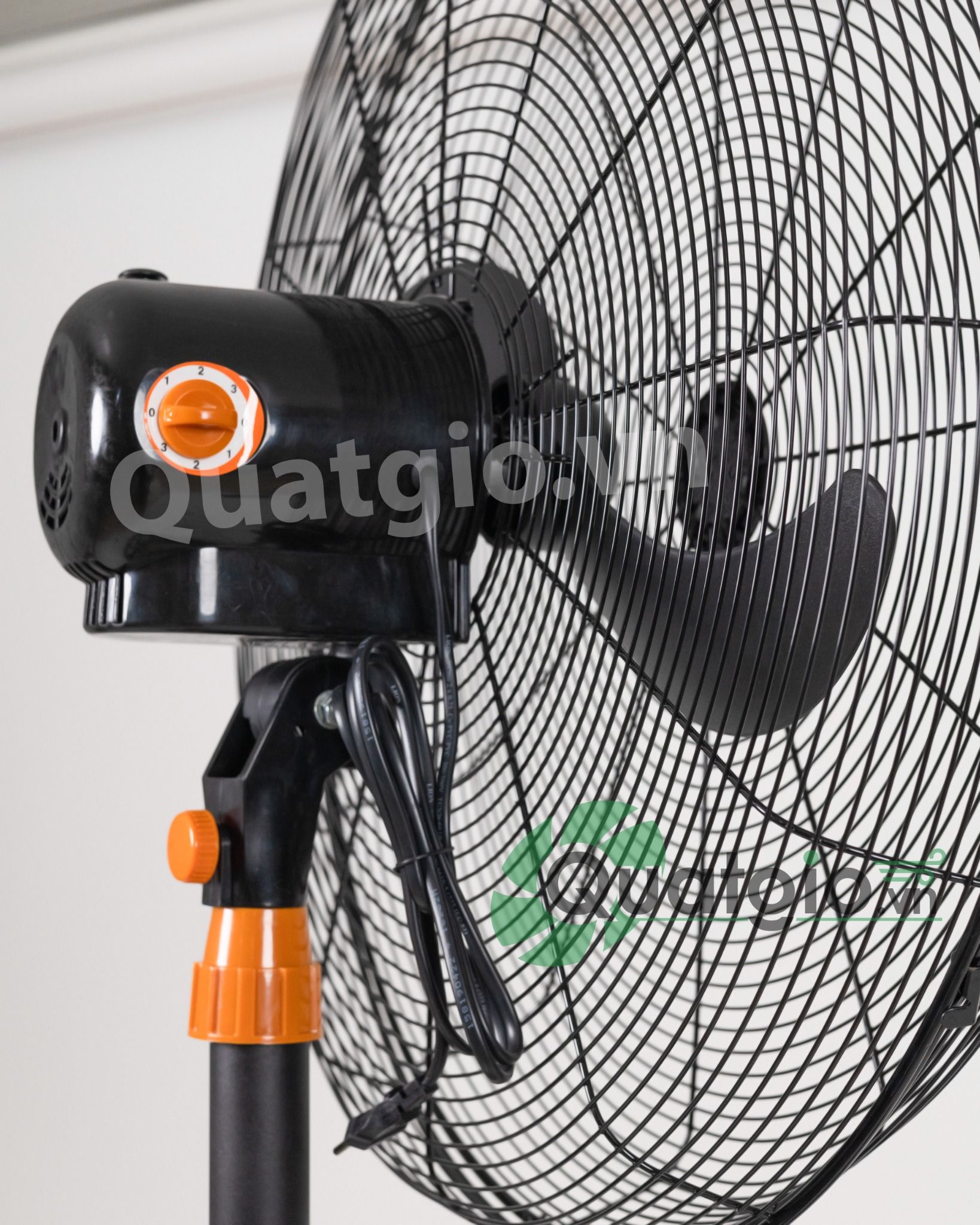 Quạt đứng công nghiệp ASIA D24001 - 120w - Nút vặn