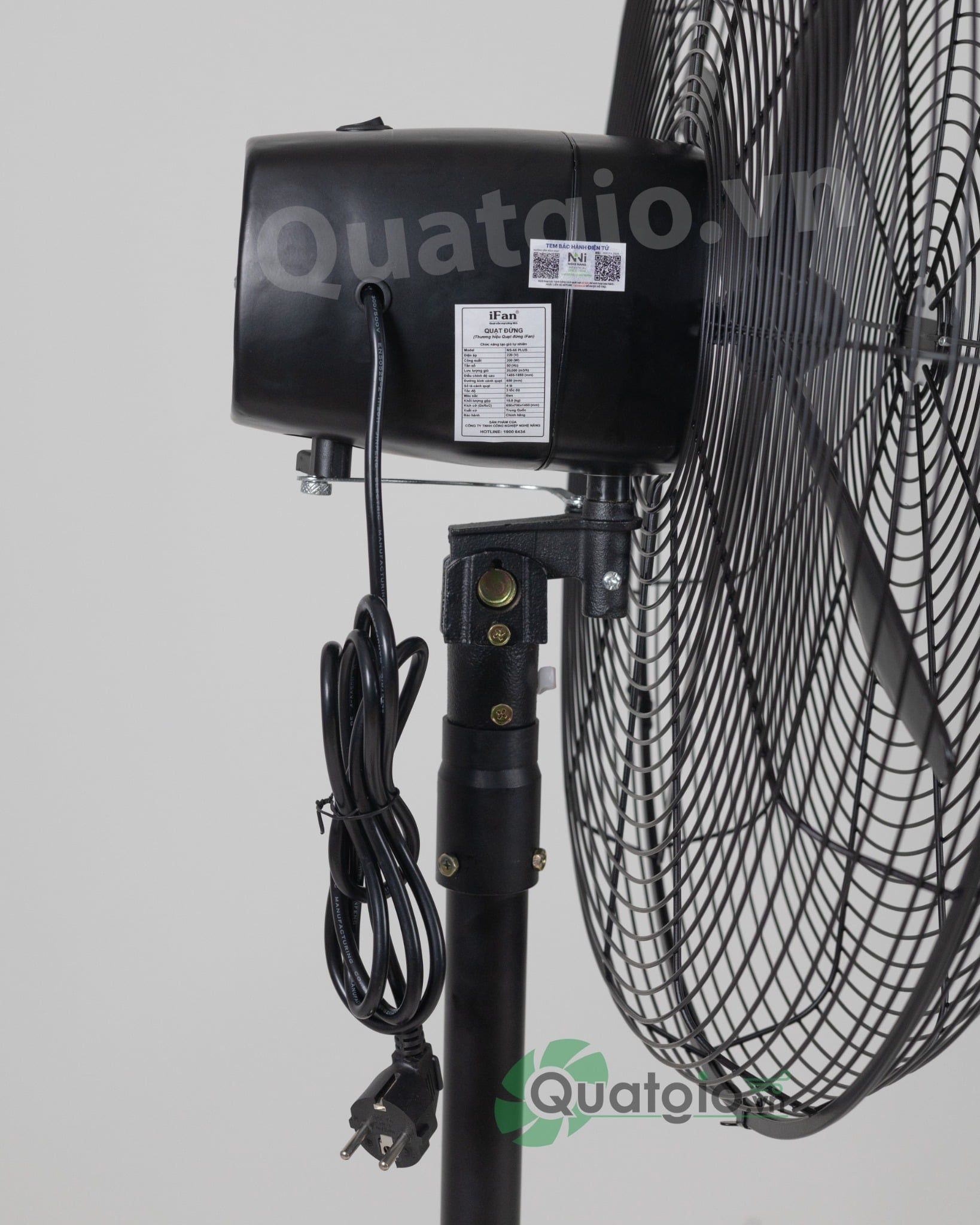 Quạt đứng công nghiệp IFAN NS-65-Plus 4 cánh - 200W