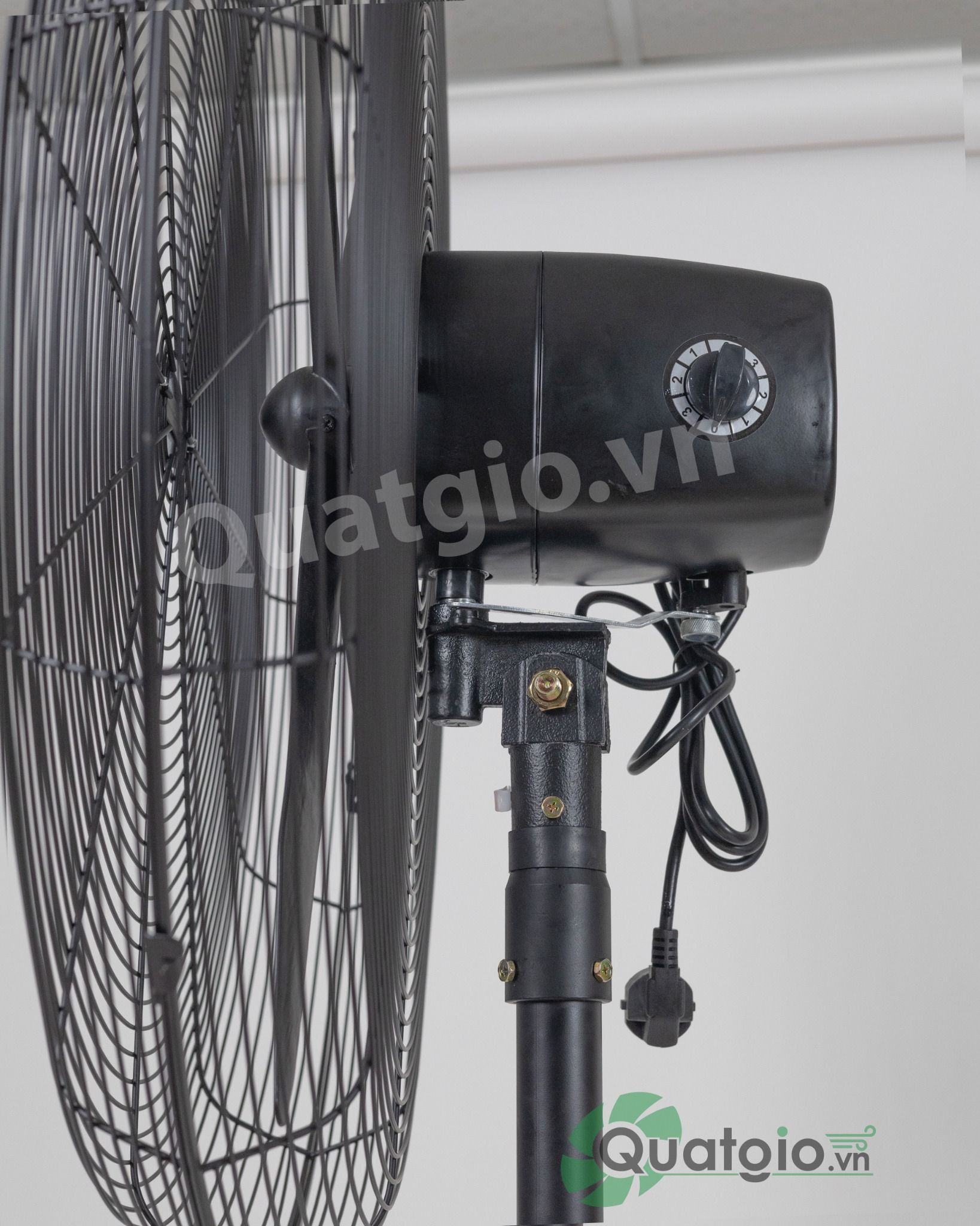 Quạt đứng công nghiệp IFAN NS-75-Plus 4 cánh - 250W