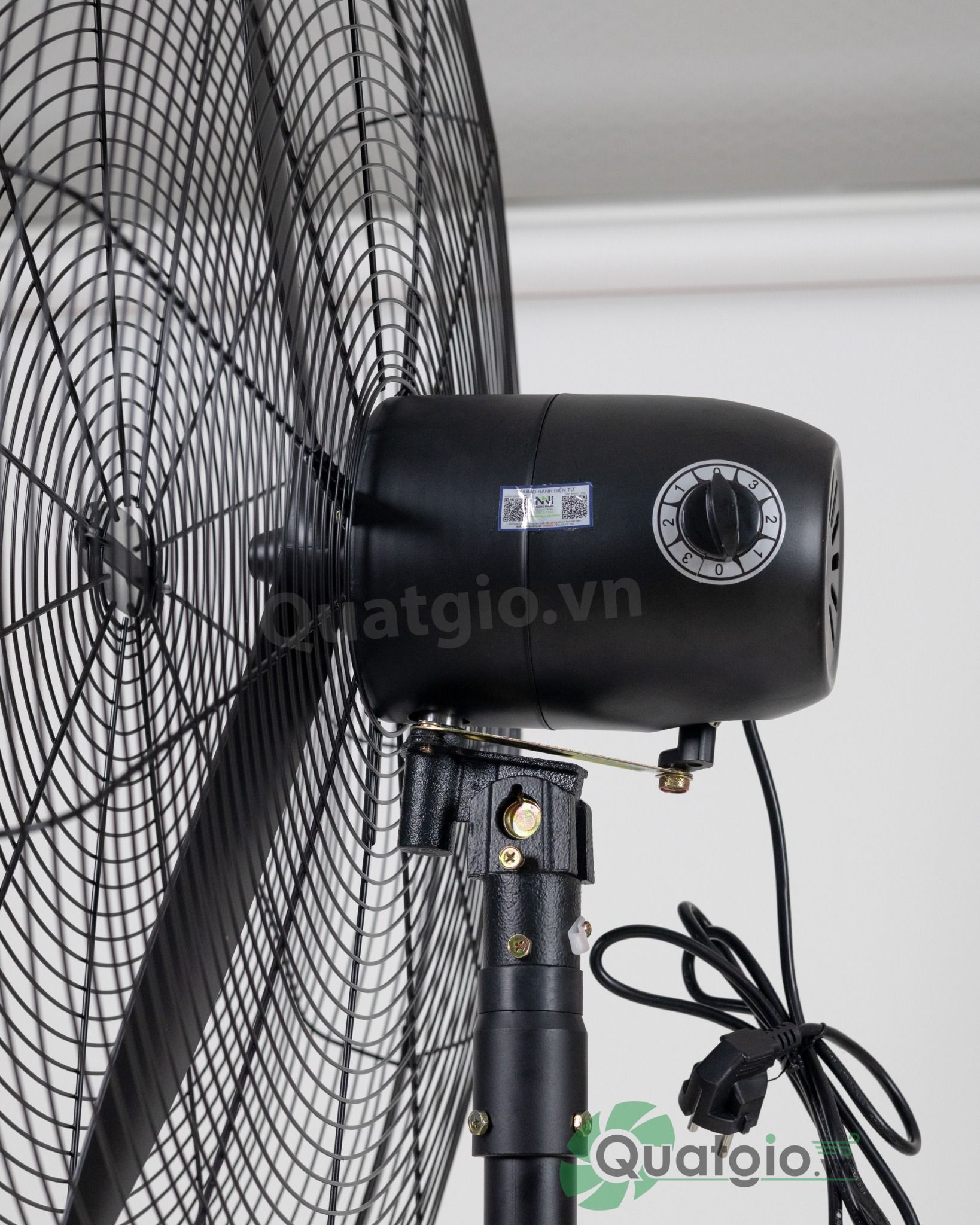 Quạt đứng công nghiệp IFAN NS-75 - 180w