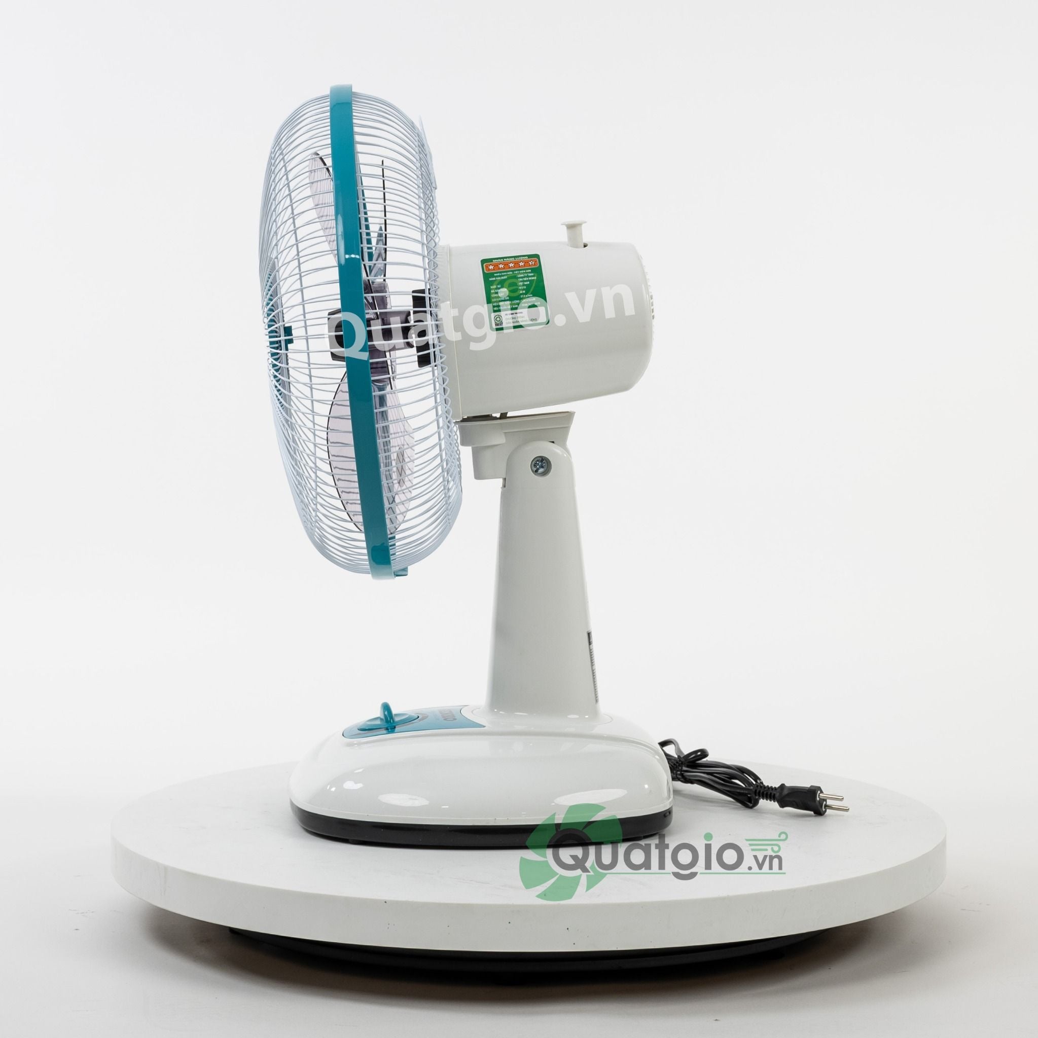 Quạt bàn Senko B1213 40W - Nút vặn