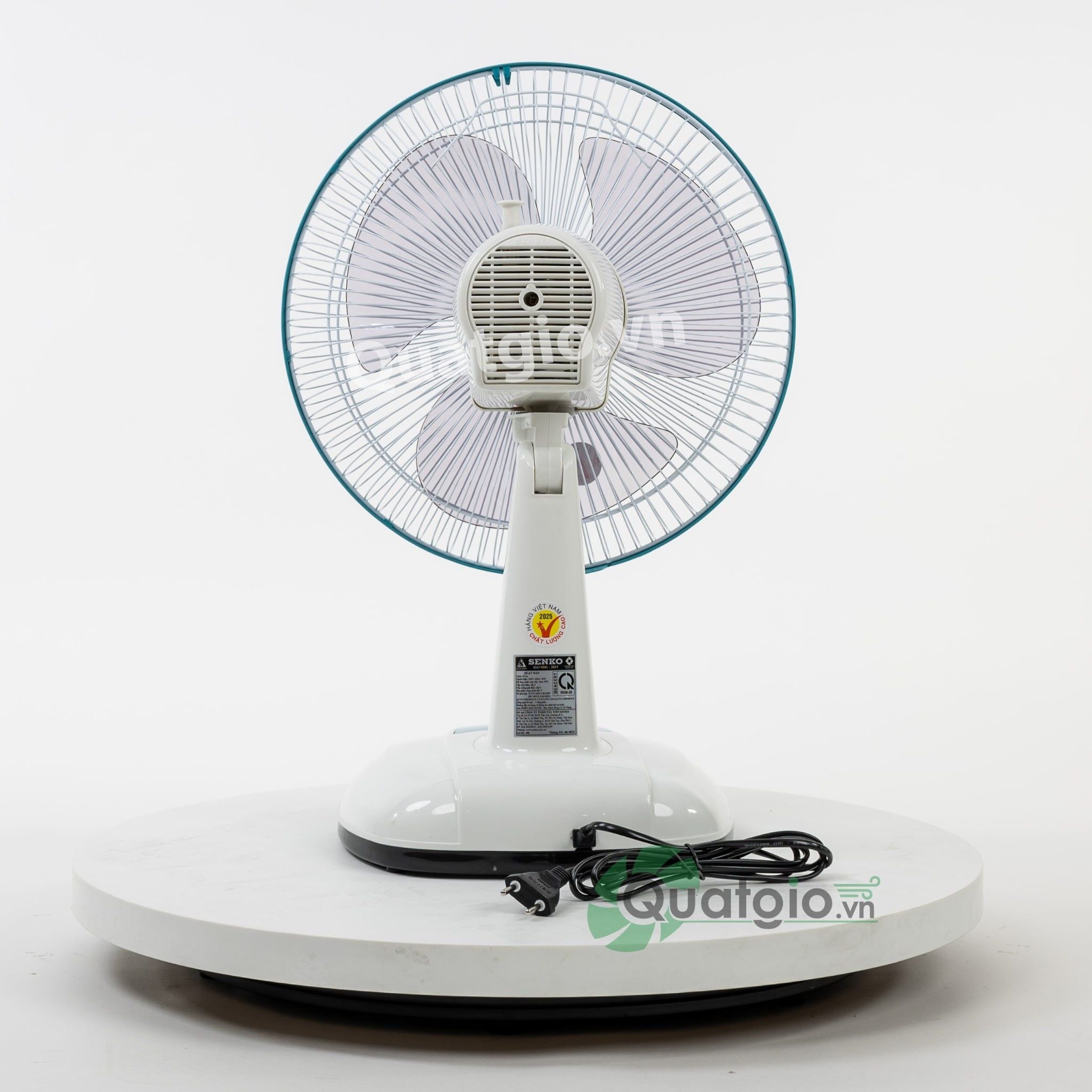 Quạt bàn Senko B1213 40W - Nút vặn