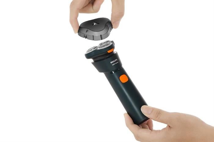 Máy Cạo Râu Khô Và Ướt Philips S1882/00