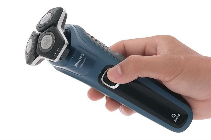 Máy Cạo Râu Khô Và Ướt Philips S5880/20