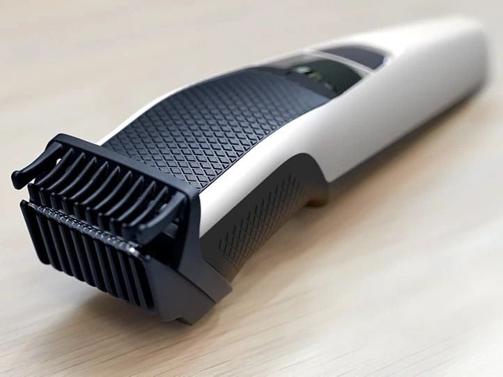 Máy tạo kiểu râu Philips BT3206/14