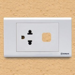 Ổ cắm đôi 3 chấu + 1 lỗ Sino S18UEX 16A màu trắng, dòng S18
