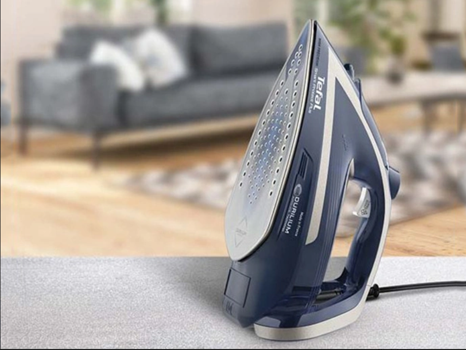 Bàn ủi hơi nước Tefal FV6872E0